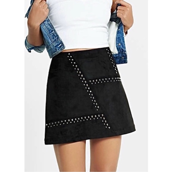 Express Faux Black Suede Stud A-Line Mini Skirt Size 10 - Picture 1 of 9